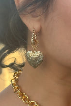 Load image into Gallery viewer, Ornare Heart Locket Earrings