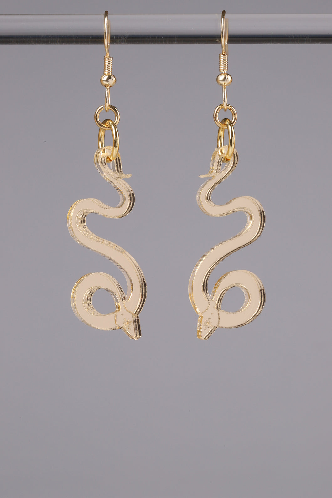 Small Serpentine Earrings - Champagne